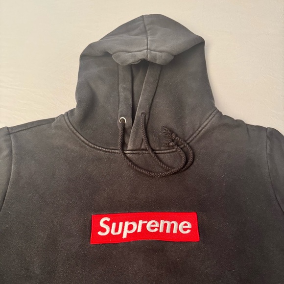 Supreme Box Logo Hoodie Size Small Made in USA - Picture 1 of 11